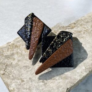 Alternative view of Σκουλαρίκια Μόκα