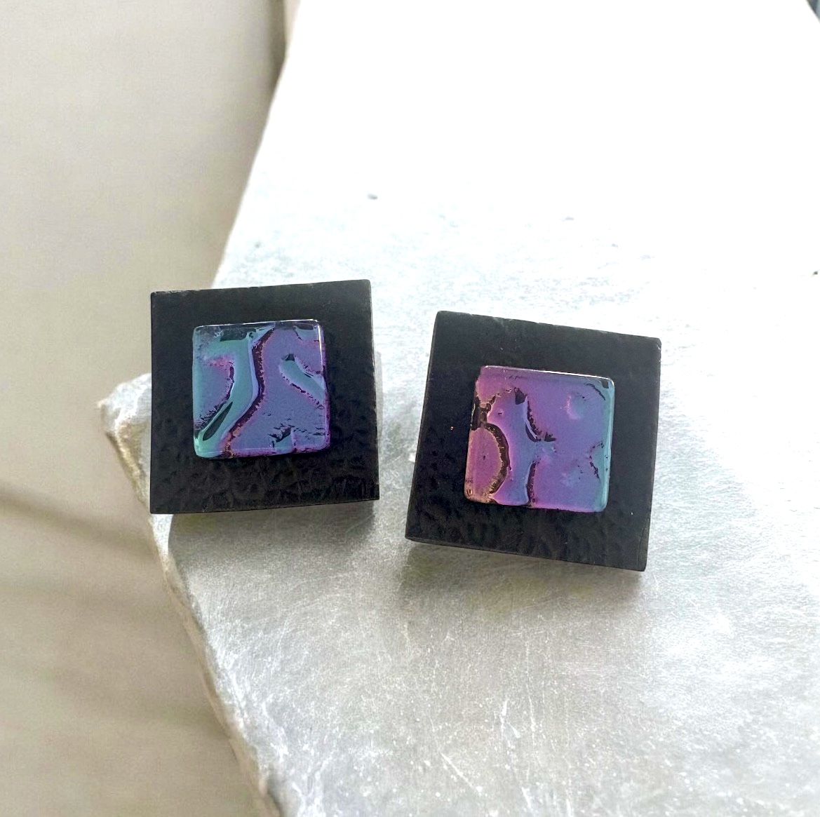 Σκουλαρίκια Ιριδίζον